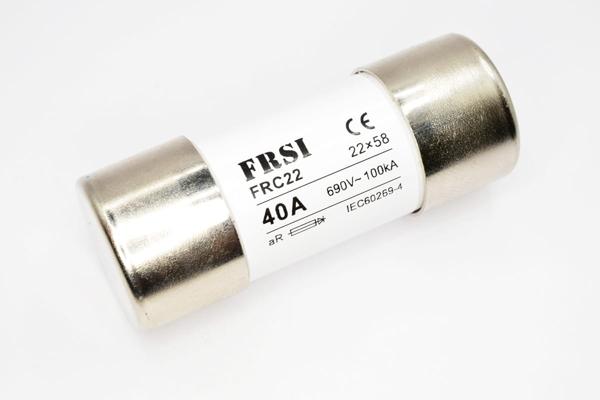 Предохранитель быстродействующий aR, 40А, 690В AC, 22x58мм FRC22 690/700V 40A AR FRZ на сайте frsielectric.ru