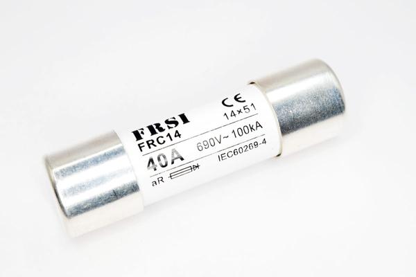 Предохранитель быстродействующий, aR, 40А, 690В AC/700В DC, 14х51 мм FRC14 690/700V 40A AR FRZ на сайте frsielectric.ru