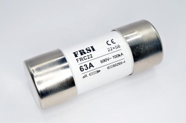 Предохранитель быстродействующий, aR, 63А, 690В AC, 22x58мм FRC22 690/700V 63A AR FRZ на сайте frsielectric.ru