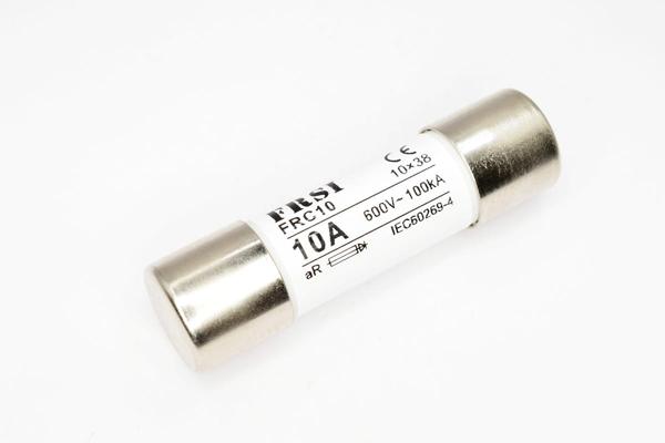 Предохранитель Fast-acting, 10А, 600В AC, 10x38мм FRC10 600V 10A AR FRZ на сайте frsielectric.ru