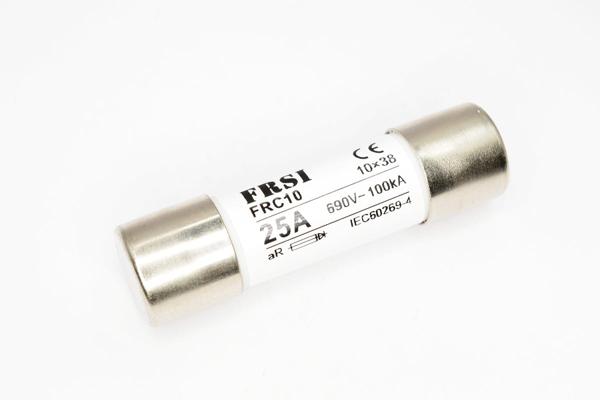 Предохранитель быстродействующий, aR, 25А, 690В AC/700В DC, 10x38мм FRC10 690/700V 25A AR FRZ на сайте frsielectric.ru