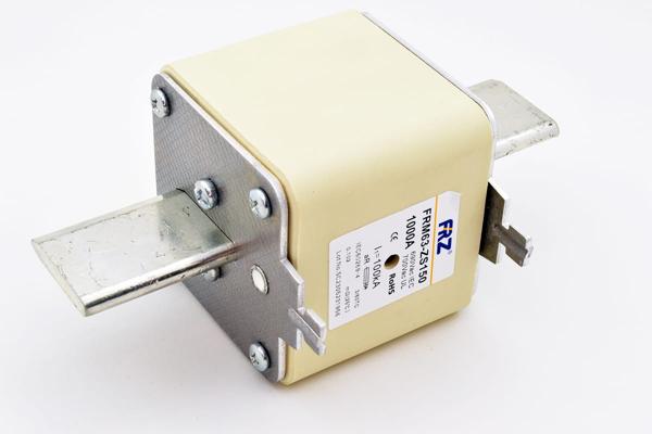 Предохранитель быстродействующий, aR, 1000А, 690В AC, DIN3 FRM63-ZS150 690/700V 1000A AR FRZ на сайте frsielectric.ru